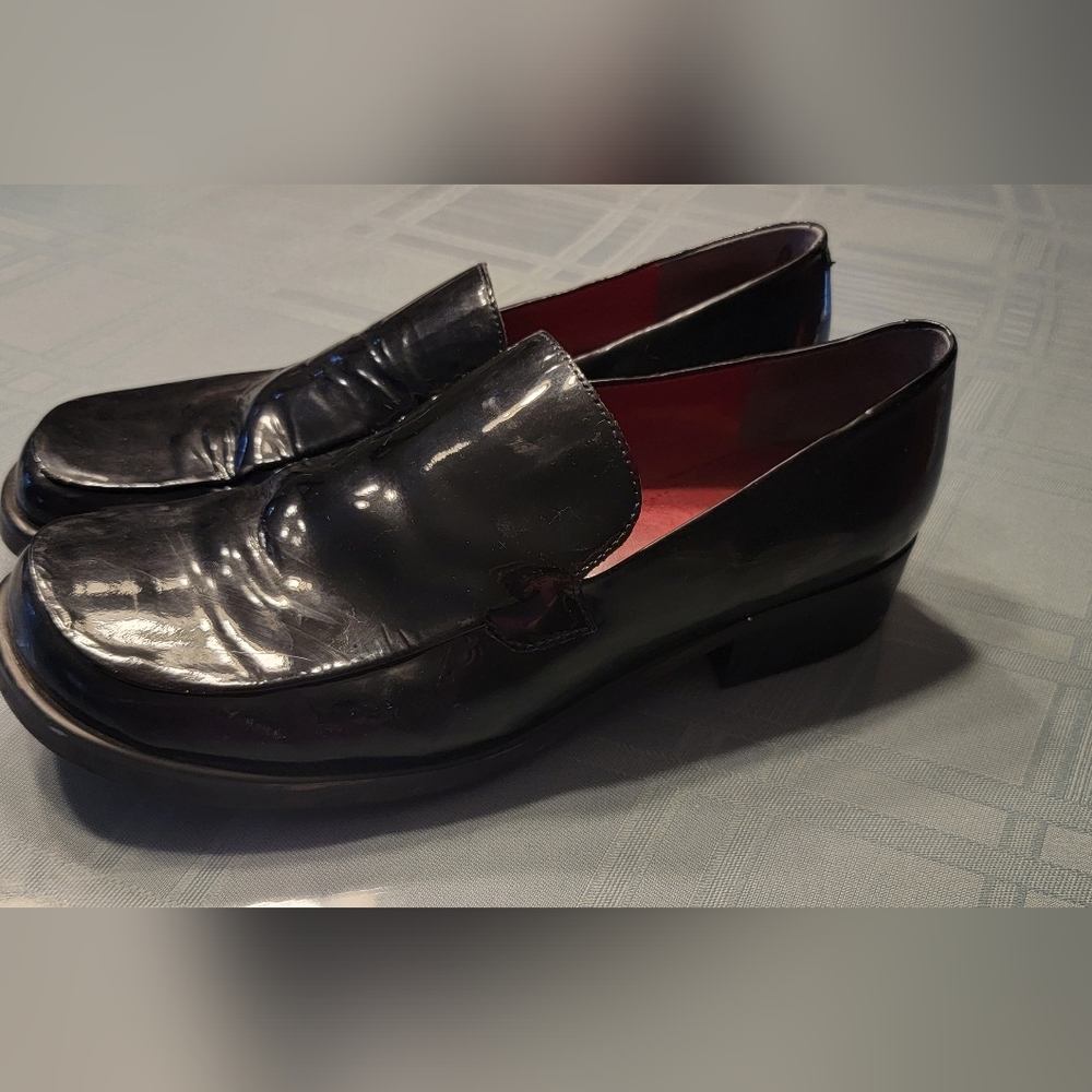 2 pairs for price of 1! Blk Patent leather Franco Sarto loafers/Blk Mary Janes! - Picture 3 of 10